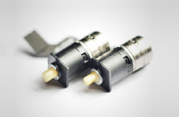 �ֻ��綯��ת����ͷ������